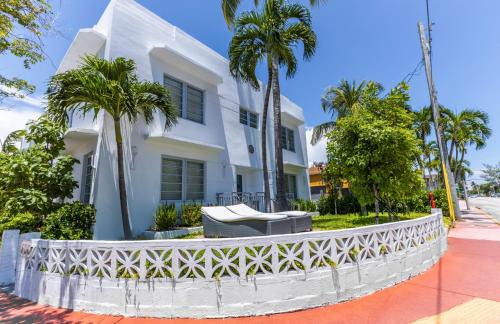 North Beach Hotel | Seaside All Suites Hotel