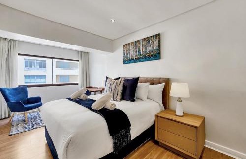 Three Anchor Bay Apartment | Seaside Apartment opposite Seapoint Promenade.