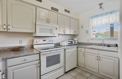 Orange Beach Apartment | Seaside Beach 2103- Ground Level Beachside