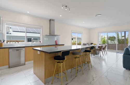 Catherine Hill Bay House | Seaside Bliss with Ocean Views