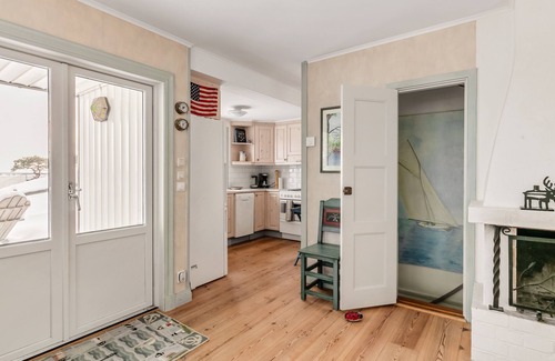 Stavsnas House | Seaside Bliss for Families: Home Away from Home