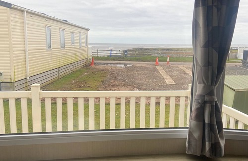 Heysham Cabin | Seaside Bliss Retreat in Morecambe