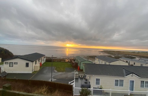 Morecambe Cabin | Seaside Bliss Retreat in Morecambe