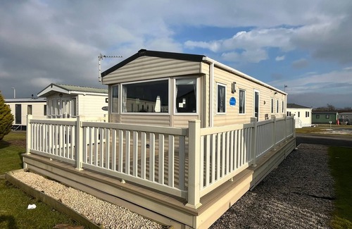 Morecambe Cabin | Seaside Bliss Retreat in Morecambe