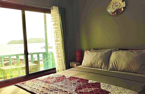 San Vicente House | Seaside Blue Inn