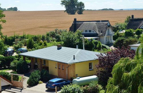 Am Schwarzen Busch Apartment | Seaside Comfort in Poel