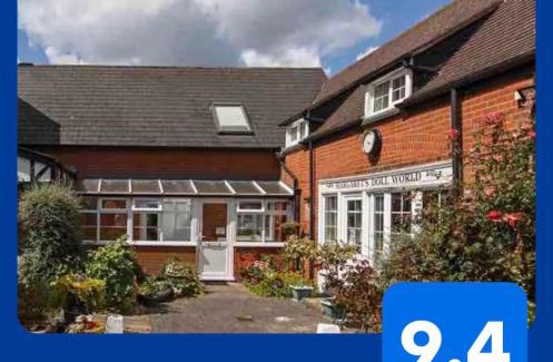 Bacton House | Seaside Cottage, 8min walk to beach. Dog friendly.