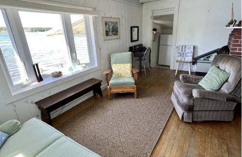 Bass Harbor House | Seaside Cottage to Die For