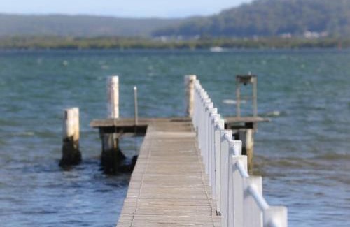 Tascott House | Seaside Cottage with Jetty