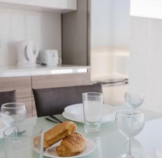 Għadira Apartment | Seaside Escape 2bed With Views! By Homely