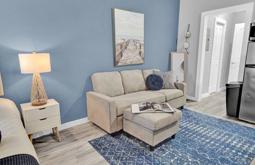 Fort Walton Beach Apartment | Seaside Escape