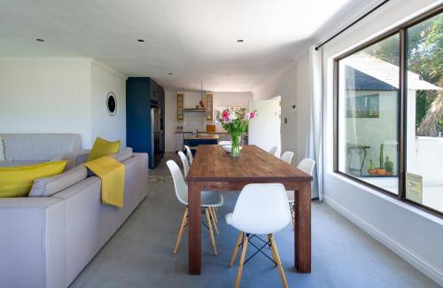 Wilderness Beach House | Seaside Family Villa
