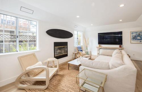 Half Moon Bay House | Seaside Home Modern Retreat with Breathtaking Views and Beachside Charm
