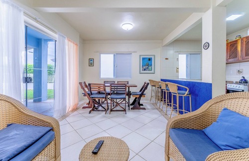 Zimbros House | Seaside house, on Zimbros beach Air conditioning, Wi-Fi, for family.