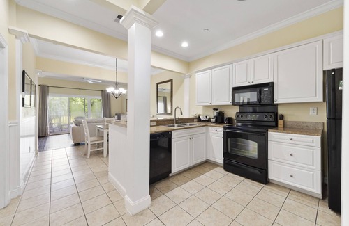 North Litchfield Beach Condo | Seaside Inn 1 bedroom condo w/Kitchen and Balcony