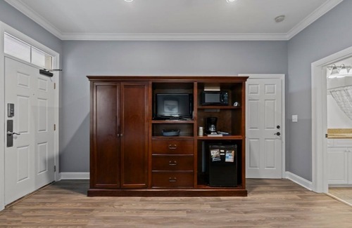 North Litchfield Beach Condo | Seaside Inn - in Litchfield