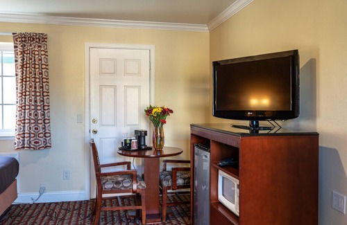 Seaside Hotel | Seaside Inn
