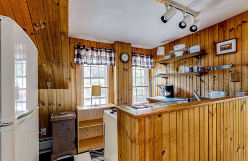 Belfast House | Seaside Sanctuary: Elegant Family Compound on the Water with stunning Ocean View