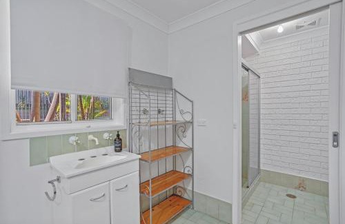 Forster House | Seaside Sanctuary I Spacious Getaway in Forster