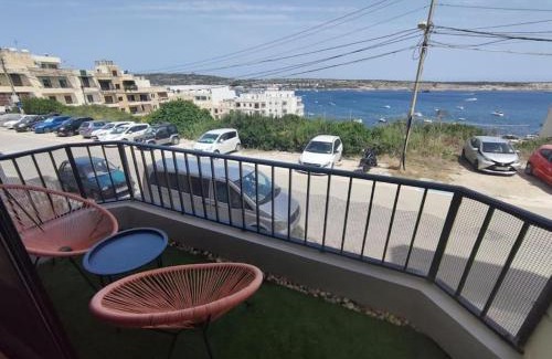 Għadira Apartment | Seaside Serenity - A lovely apartment with views