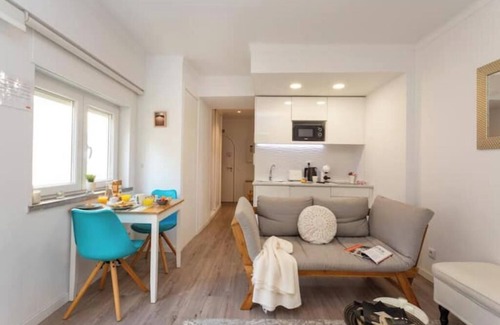 Estoril Apartment | Seaside Serenity in Estoril