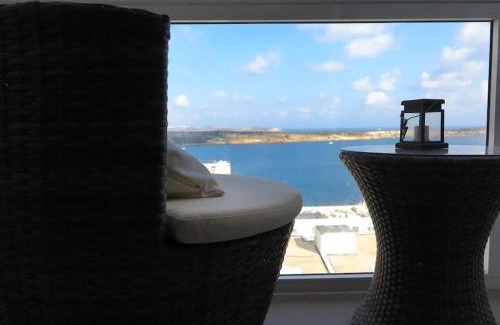 Għadira Apartment | Seaside Serenity: Mellieha Gem