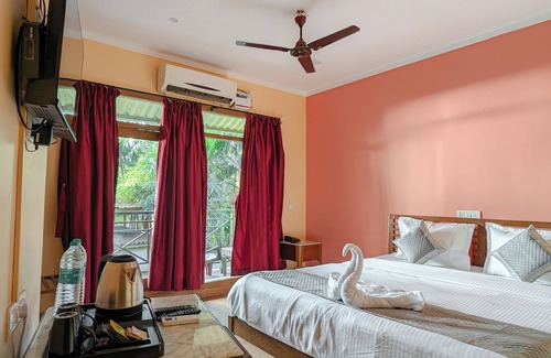 Ashvem Hotel | Seaside Serenity Resort