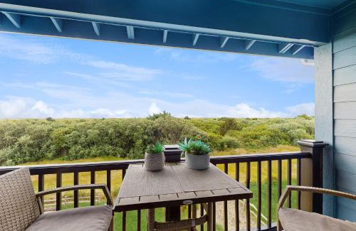 Ocean Shores Apartment | Seaside Serenity