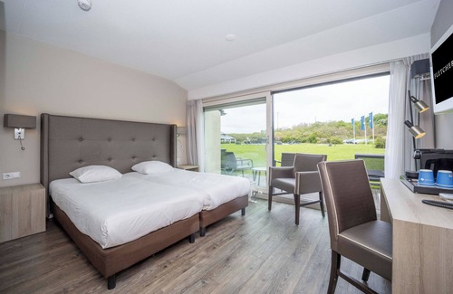 Westkapelle Hotel | Seaside Serenity with Garden Seating, Outdoor Pool and Beach Trails