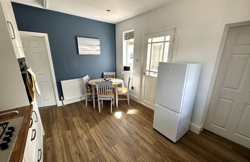 Hornsea House | Seaside Snug - Gorgeous 2 Bed Seaside Bungalow