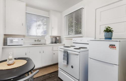 Avila Beach Apartment | Seaside Sunshack