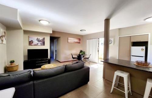 Mandurah Apartment | Seaside Two Bedroom Villa With Resort Facilities