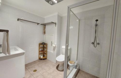 Mandurah Apartment | Seaside Two Bedroom Villa With Resort Facilities