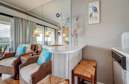 Hilton Head Island Condo | Seaside Villa by VTrips
