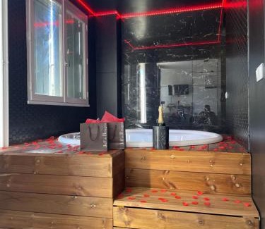 Le Blanc-Mesnil Apartment | Seasides Paris - Suite Monroe