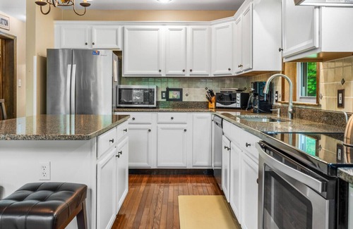 Sunderland House | Seasonal Rental in Sunderland: A Cozy and Well-Appointed Home