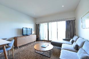 Melbourne Apartment | Seasons Botanic Gardens