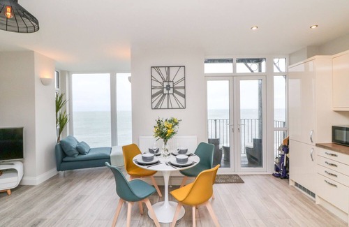 Hele Cottage | Seasound
