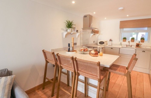 Teignmouth Cottage | SEASPRAY, family friendly, character holiday cottage in Teignmouth