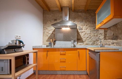 Porto do Son Apartment | Seastone Gateway-Tarrio Beach House