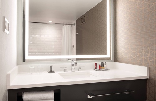 SeaTac Hotel | Seattle Airport Marriott