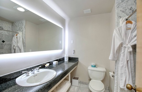 Downtown Hotel | SeaVenture Beach Hotel