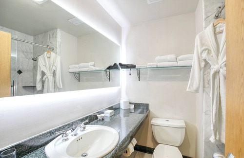 Downtown Hotel | SeaVenture Beach Hotel