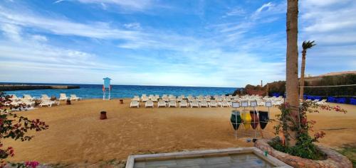 Al Ahyaa Apartment | Seaview 2 Bedroom Private Deluxe Condo at Juliana Beach Resort B2-09