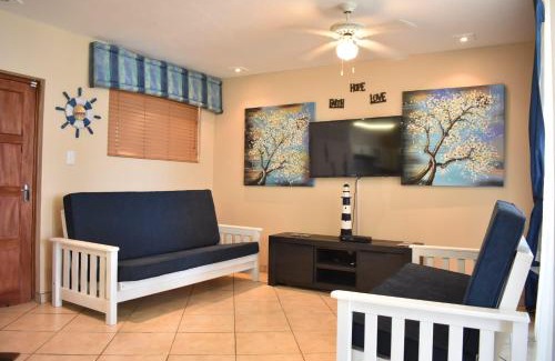 Margate Apartment | Seaview Apartment Manaba Beach