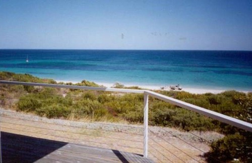 Peppermint Grove Beach House | Seaview Holiday House