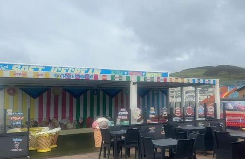Aberystwyth House | Seaview caravans