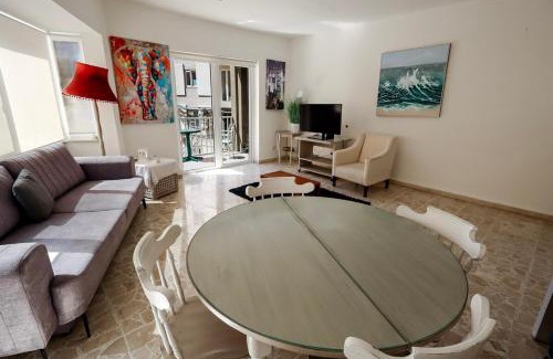 Tower Road Apartment | Seaview Cozy Stay in a Prime Sliema Location 6S