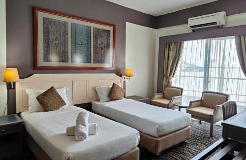 Tanjung Bungah Apartment | Seaview Deluxe Rainbow Paradise Tg Bungah 6pax
