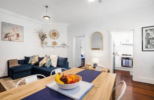 Henley Beach Apartment | Seaview No 6 Henley Beach Wifi